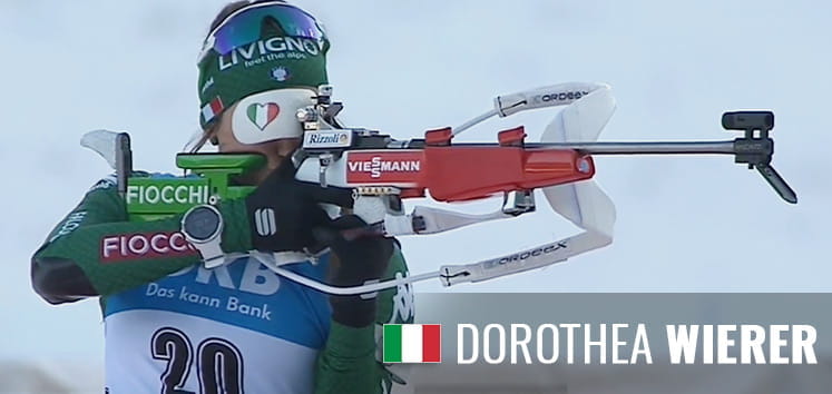 Dorothea Wierer impegnata al poligono in una gara di biathlon